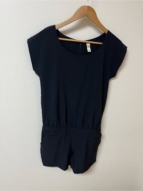 LoleClassic Black Short Sleeve Romper women’s size XS